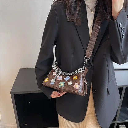 Women's Fashion Bags Trend Chic Design Flower Leather Chain Shoulder Crossbody Bag Simple Exquisite Elegant New In Handbag