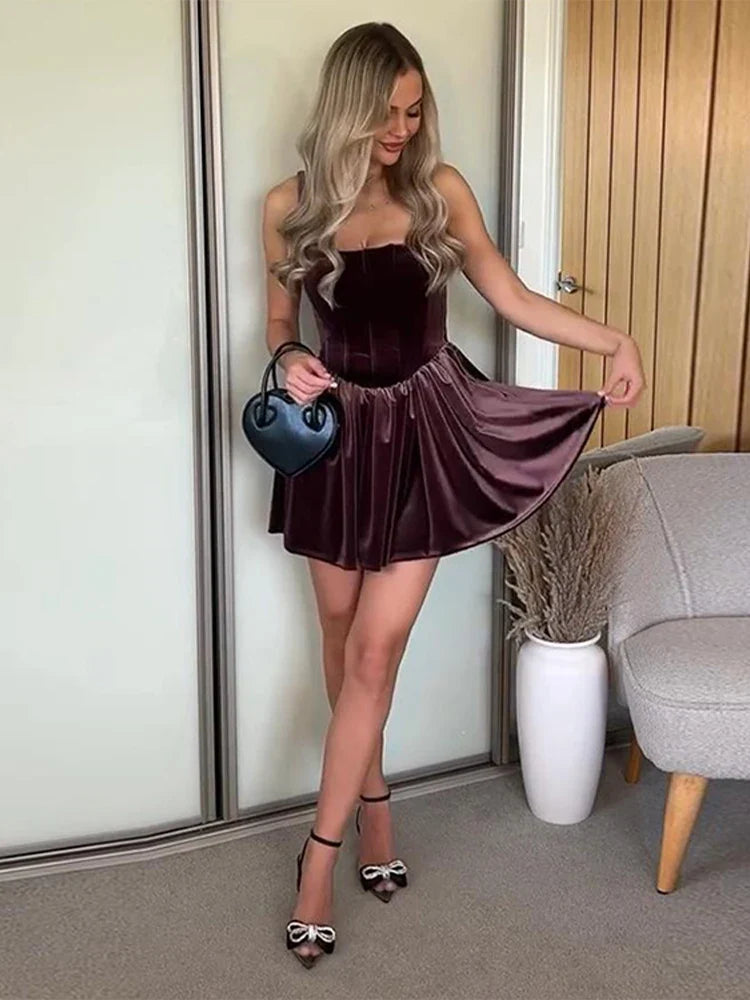 Retro Velvet Women's Dresses Fashion Square Neck Sleeveless Pleated Short Dresses Fashion Elegant Solid Color Women Party Dress