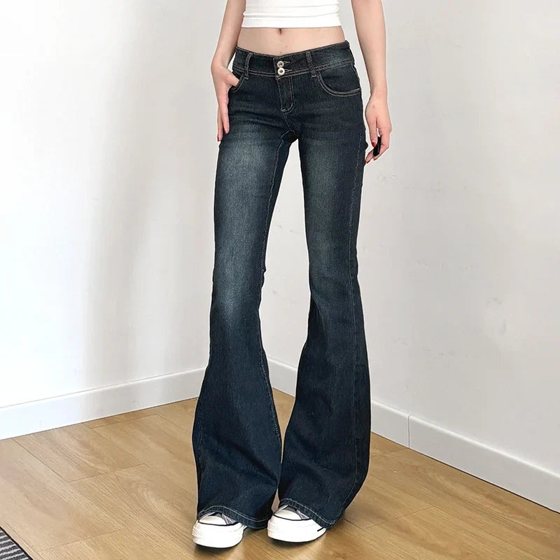 Women Low Waisted Flare Jeans Y2K Streetwear Vintage Casual Fashion Denim Trousers Spring Basic Slim Pants Outfits