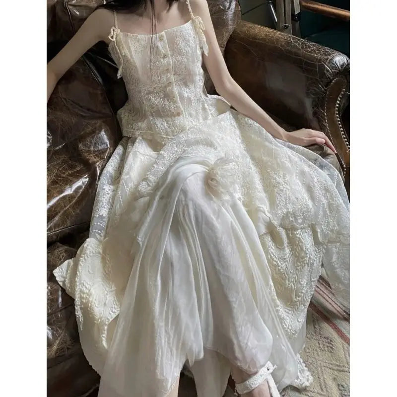 2024 Summer New Style High-grade Elegant Palace Embroidered Flower Sling Top Irregular Skirt Senior Suit