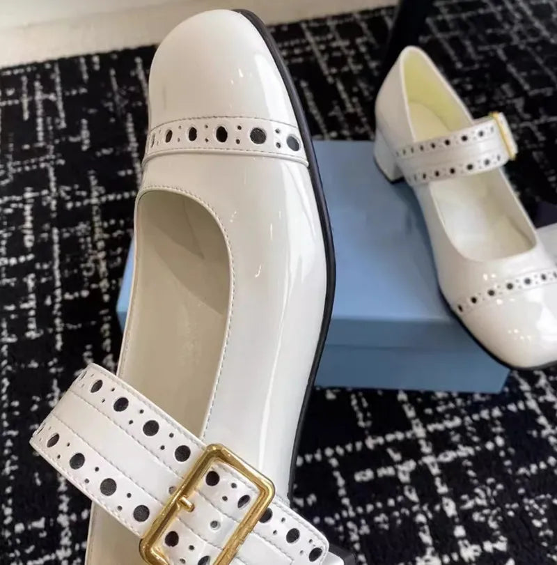 French Mary Jane Thick Heel Women's Shoes Hollow Out Spring 2025 Fashion Patent Leather Metal Buckle Office Dress Pumps Vintage