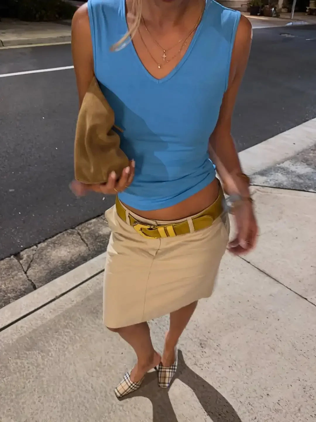 women fashion Light Blue V-neck Slim Fit Crop Tops Solid Color Sleeveless Tight Fitting Vest New Lady Casual Street Outfits