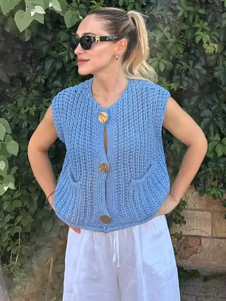 Fashion Sleeveless Knitted Cardigan Vests For Women Autumn New Short Sweater Button With Pockets Solid Color Knitted Top