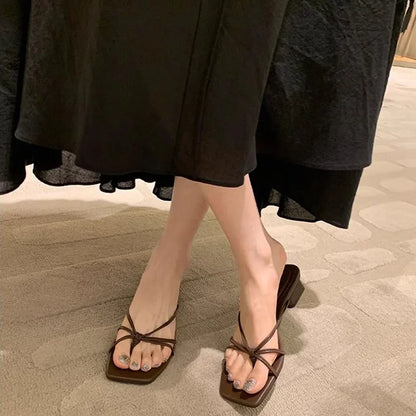 Summer Flip Flop Slippers Fashion Women's Narrow Band Flat Shoes Ladies Casual Outdoor Beach Slides Slippers Women Sandals