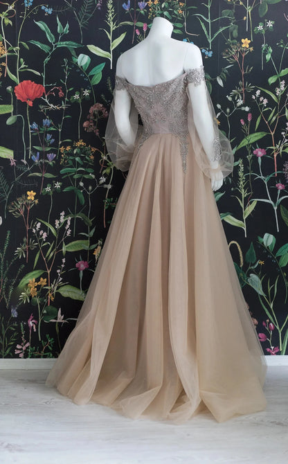 Champagne Evening Gowns Applique Beads Maxi Dresses With Split فساتين سهره فاخره Fairy Style Prom Gowns Sequined Long Sleeves