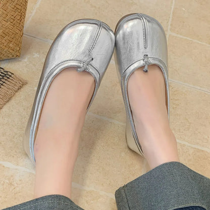 Women's Shiny Silver Ballet Flat Shoes Fashion Metallic Leather Slip-on Comfort Daily Commute Dating Dress Flat Mary Janes Shoes