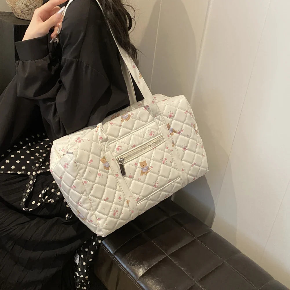 Women Floral Bear Shoulder Bag Large Capacity Cartoon Nursing Bag Adjustable Strap Quilted Maternity Bag Ladies Travel Handbag