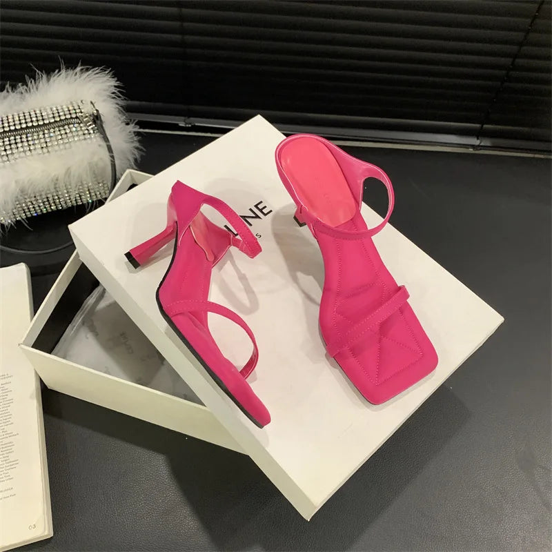 Shoes Low Slippers Heels Rubber Flip Flops Square Toe Slides Slipers Women High Hawaiian Thin 2024 Pumps Fabric PU Sexy Rome