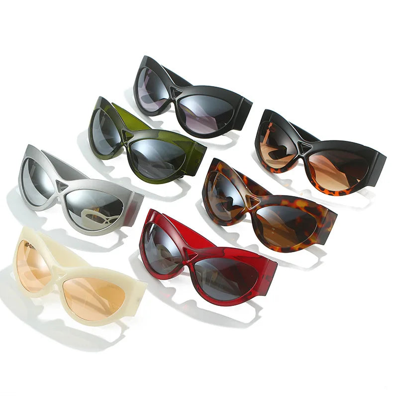 Fashion Y2K Cat Eye Sunglasses Women Retro Big Butterfly Shape Hollow Eyewear Shades UV400 Trending Wide Legs Men Sun Glasses