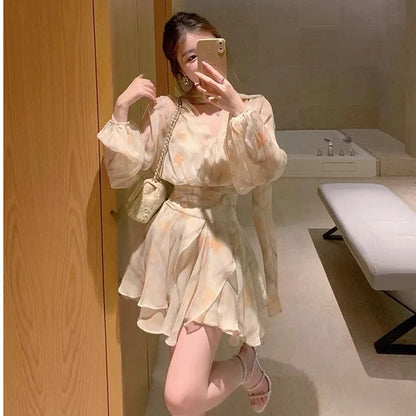 New Holiday Dress Women Summer Long Sleeve V-Neck Bubble Sleeve Chiffon Beach Printed Dress Irregular Fairy Dress Boho