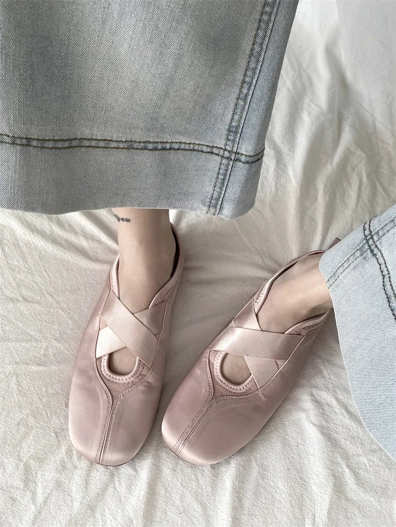New Women's Ballet Slippers Pink Soft Sole Shallow Heel Round Head Fiberglass Fabric Retro Style Low Heel