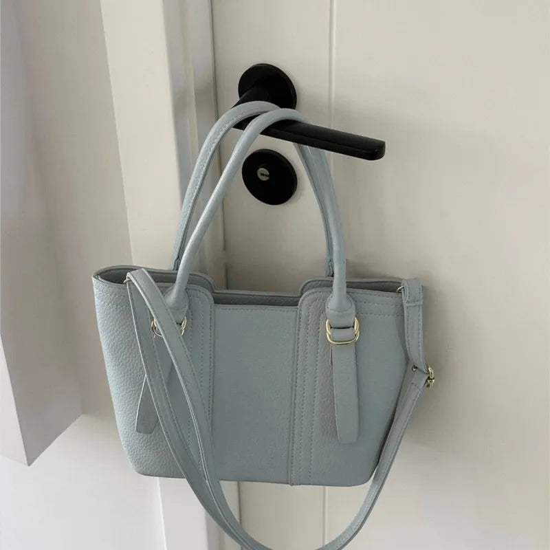 Mint Green Simple Large Capacity Shoulder Bag Women 2025 New Spring Summer Tote Bag Ladies Versatile Fashionable Handbag