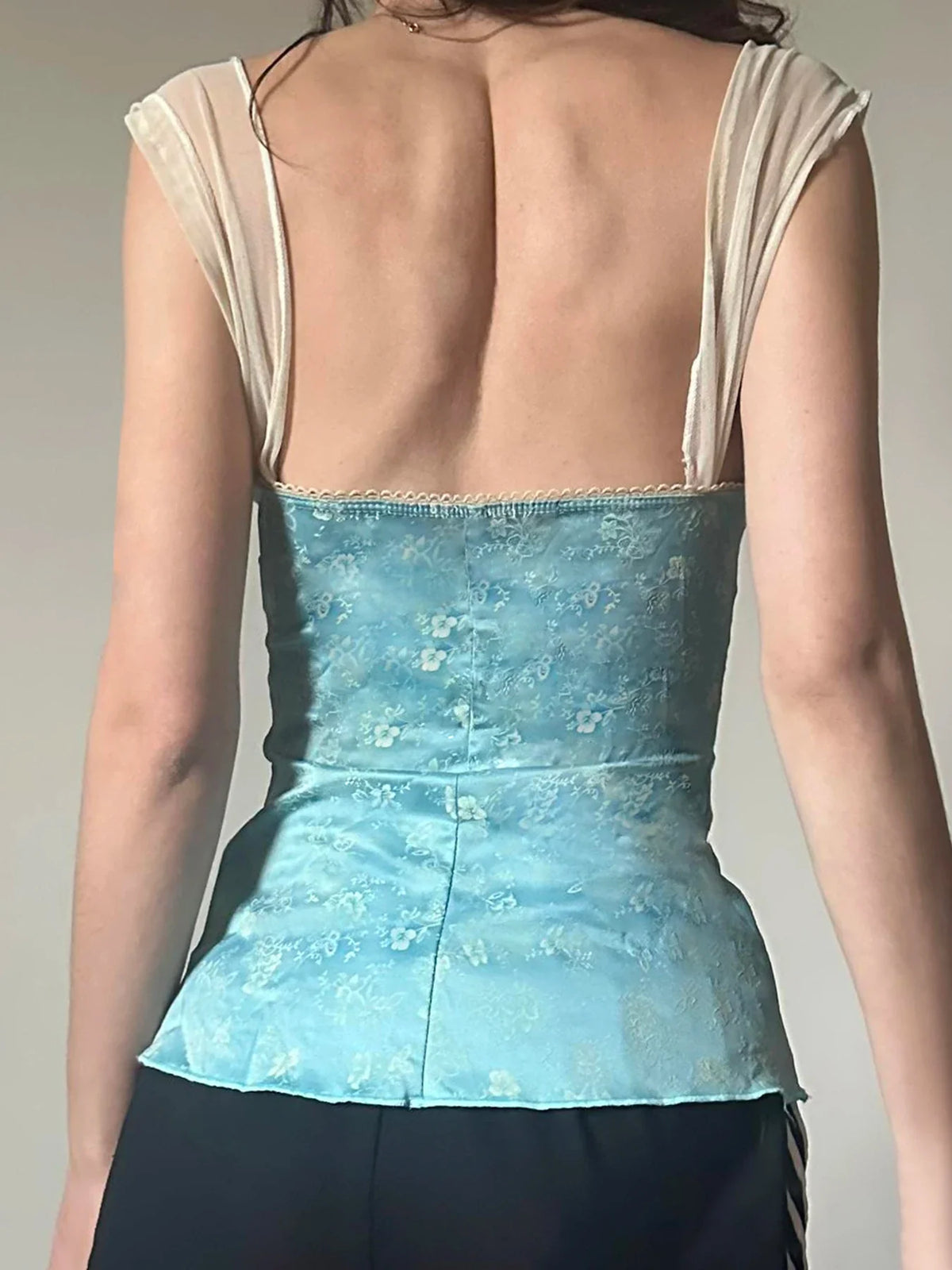 Retro Lace Spliced Skinny Exquisite Patchwork Camisole Classical Sweet Chic Fashion Women Blouses