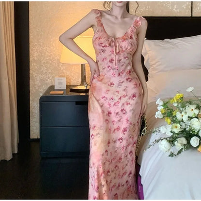 Tea Break Gentle Temperament V-neck Floral Suspender Dress Seaside Vacation Style Waist Hip Long Skirt