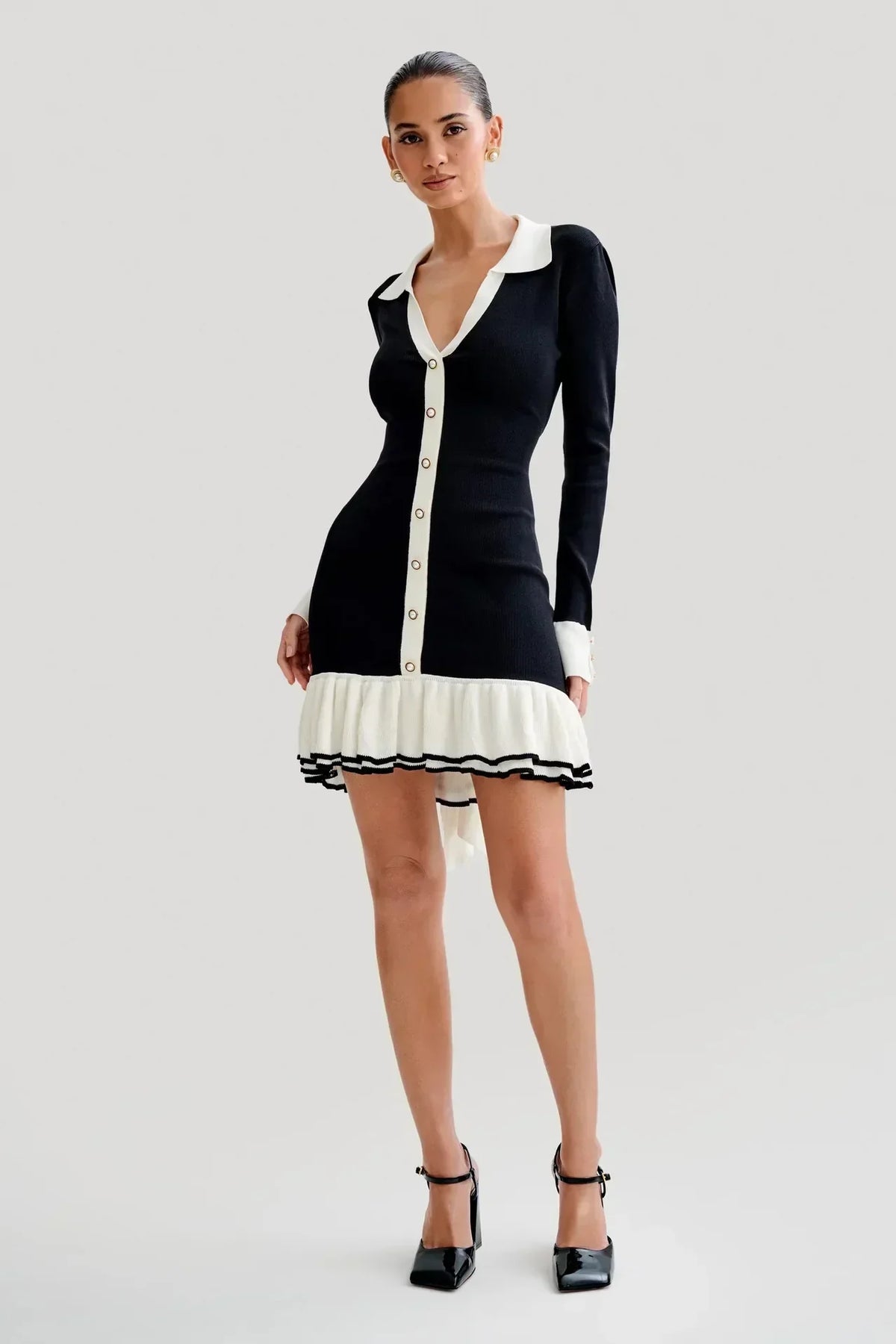 Pointed Collar Button Front Contrast Cuff Ruffle Hem Knit Mini Dress