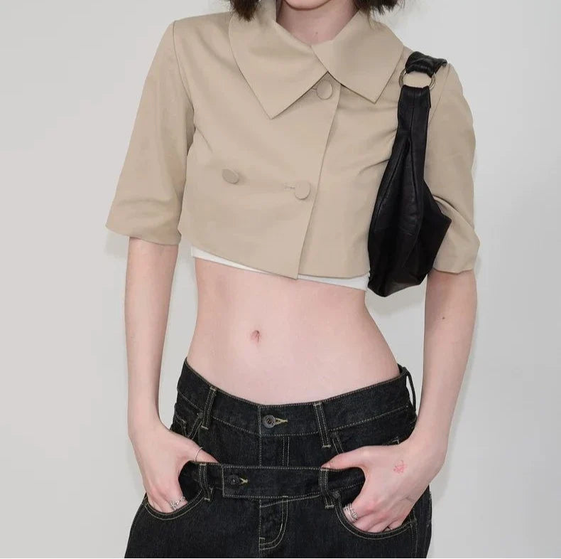 Small Niche Design with Exposed Belly Button, Short Style, Spicy Girl,Double Breasted, Five Point Mid Sleeved Windbreaker Jacket