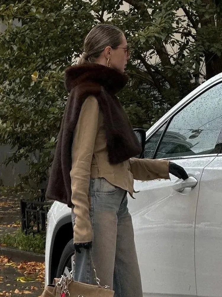 Cool Winter Women Artificial Fur Vest Turtleneck Sleeveless Pullover Female Mink Fur Jacket Instagram-Style Lady Eco Fur Outwear