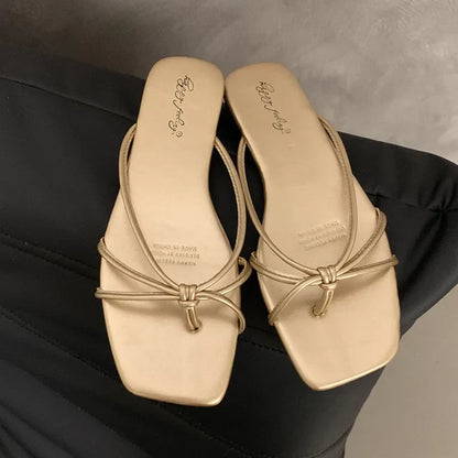 Red Summer Women Slippers Fashion Women's Narrow Band Flat Flip Flop Shoes Ladies Casual Outdoor Beach Slides Sandalias Muj