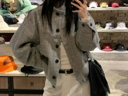 Retro Stand Up Collar Jacket for Female Students in Autumn New Loose and Versatile Casual Style