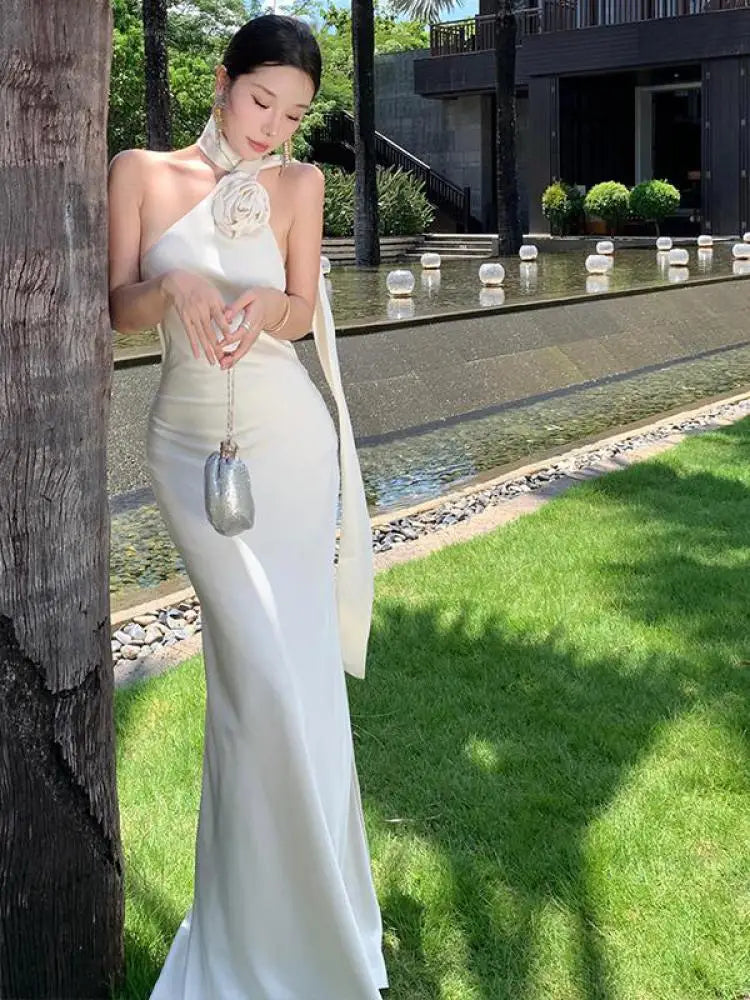 French Summer Beige Temperament Sexy Club Backless Halter Long Dress Rose Vintage Sleeveless Off Shoulder Elegant Party Dresses