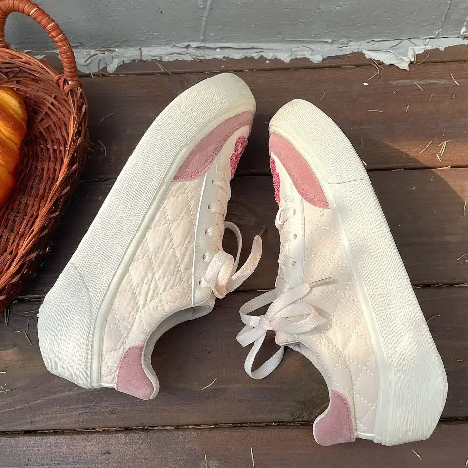 Women's Shoes Kawaii Canvas Cute Female Footwear Round Toe Original Urban With Young On Sale Daily Routine Luxury Trends