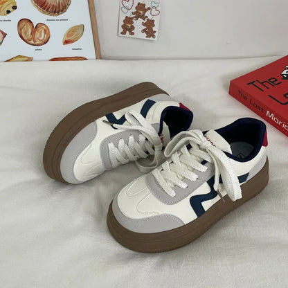 Women Shoes Autumn Wedge Basket Clogs Platform All-Match Casual Female Sneakers Fall Sports Creepers Small New Retro