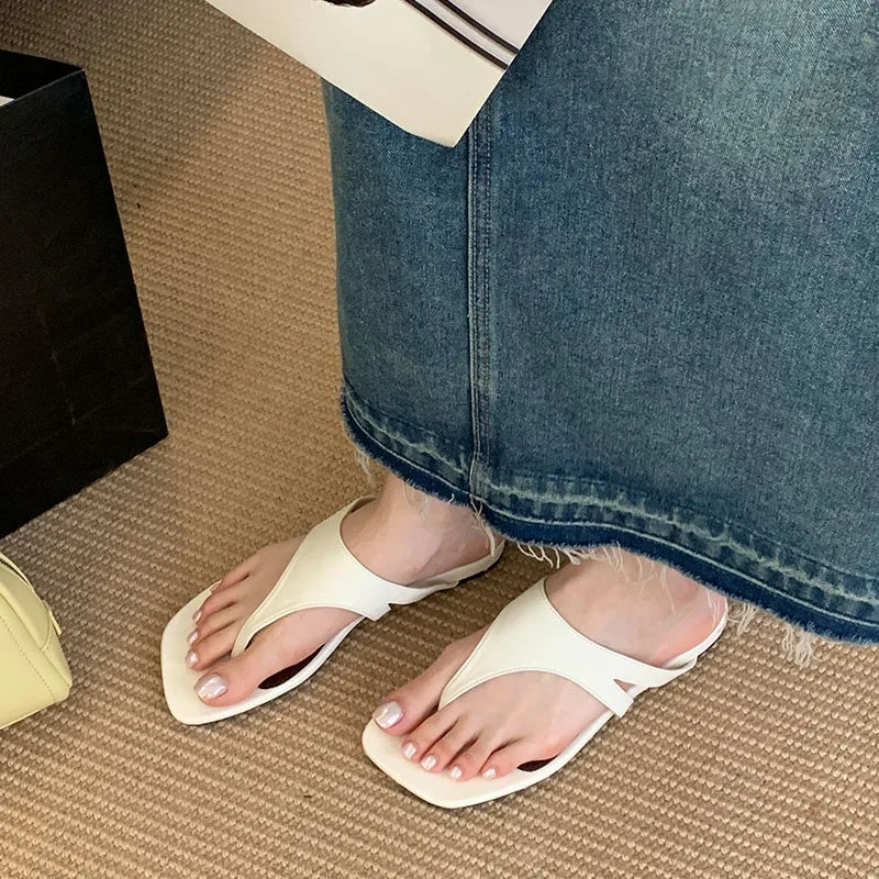 Summer Beach Female Flip Flops Women Flats Slippers Shoes Fashion Square Toe Ladies Flats Slippers Slides Sandals Shoes