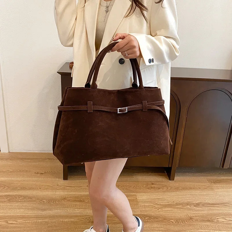 New Retro Suede Suede Handbag Internet Celebrity Same Design Tote Bag Fashion Versatile Shoulder Bag High Beauty Wrist Bags