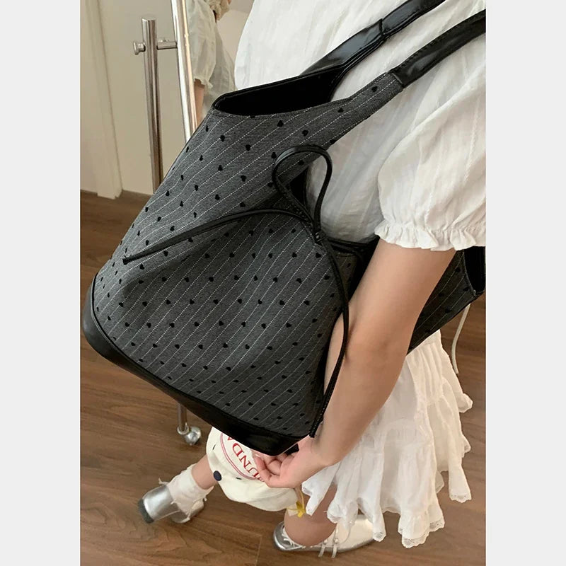 Korean Niche Design Tote Bags for Women Fashion Canvas Shoulder Versatile Underarm Bag