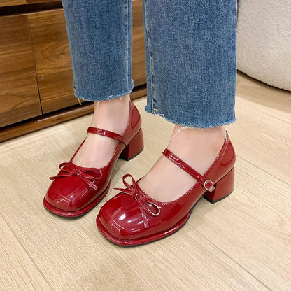 Vintage Patent Leather Thick Heel Women Mary Jane Shoes Concise Square Toe Shoes Spring Ladies Elegant Dress Party Pumps