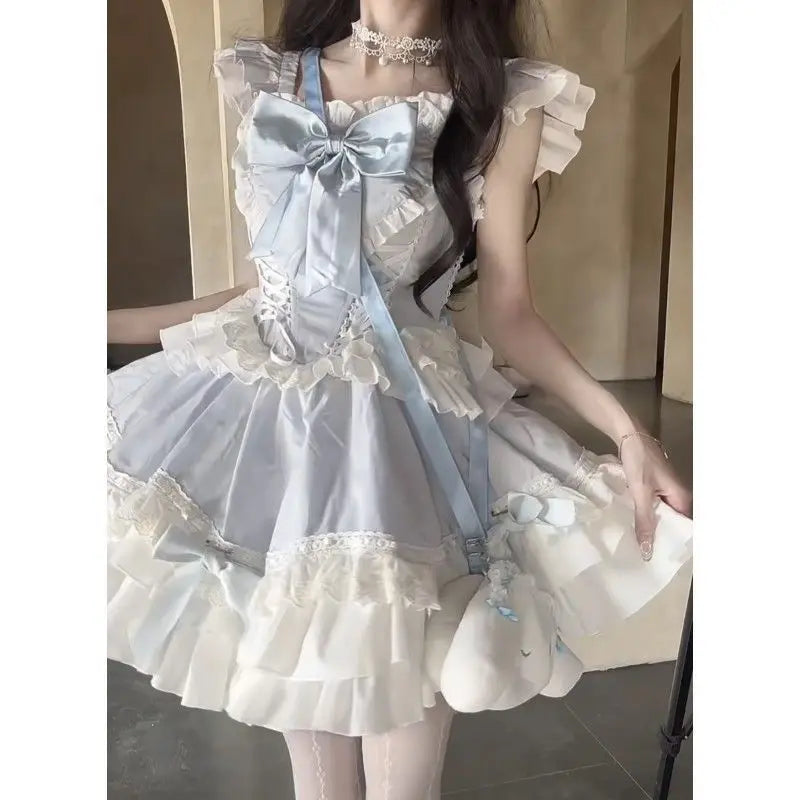 Lolita's cute and girlish design, with a ruffled bow and color-blocking lace puffy skirt