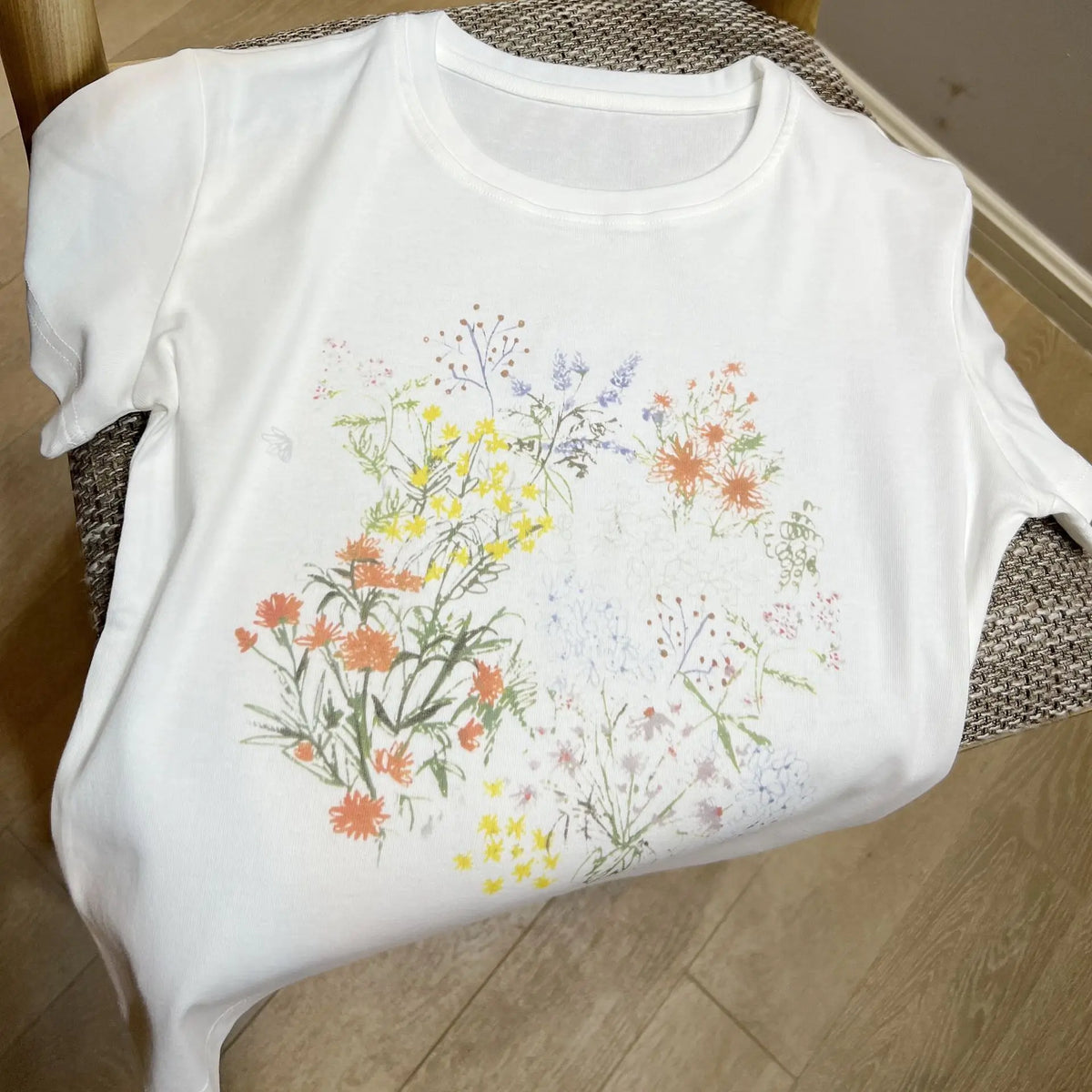 Plant Flowers Print Slim Short Sleeve Summer New Korean Fashion O Neck T-shirts For Women Casual Simple Chic Tops Tee Shirt