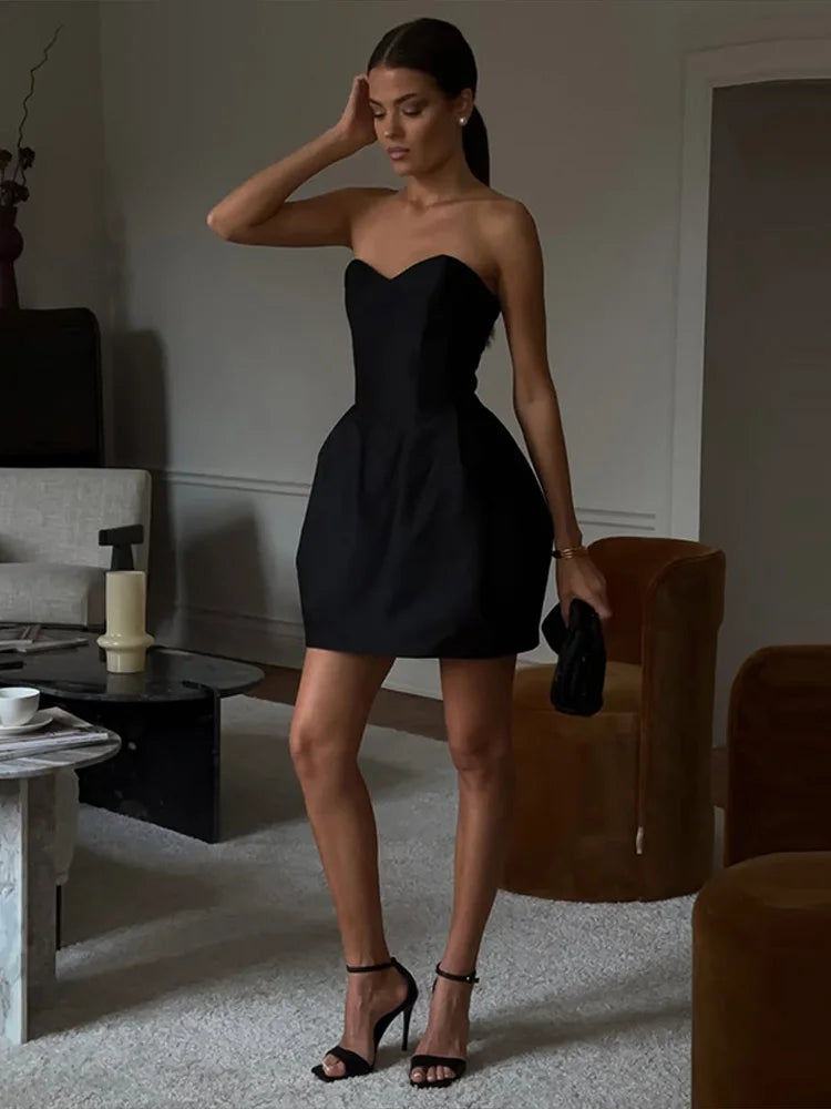 Red Strapless Puff Pleated Hem Women Dress Sexy Off Shoulder Slim Backless Sleeveless Dresses Female Evening Party Club Gown
