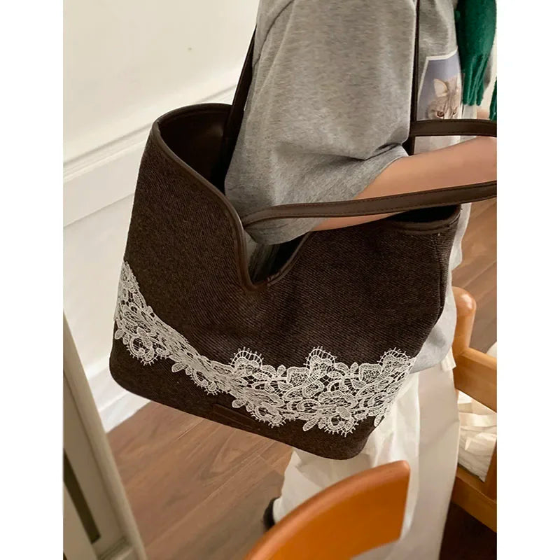 Korean Niche Canvas Bag for Women Autumn Winter Fashion Large Capacity Shoulder Versatile Commuting Tote Bags
