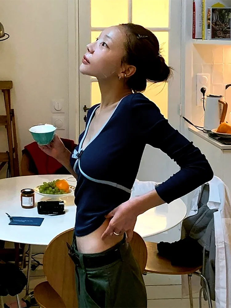 Contrast Patchwork Bow Crop T-shirt Women V-neck Long Sleeve Slim Versatile Pullover Top Hottie Casual Tees Streetwear