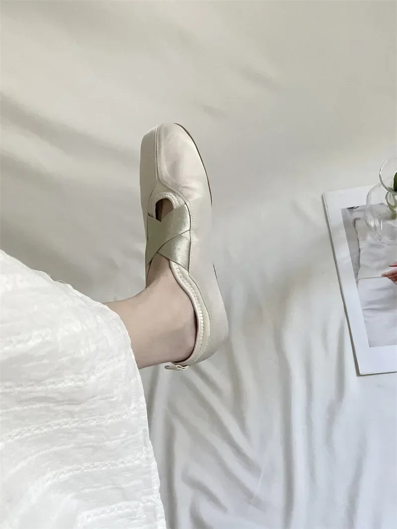New Women's Ballet Slippers Pink Soft Sole Shallow Heel Round Head Fiberglass Fabric Retro Style Low Heel