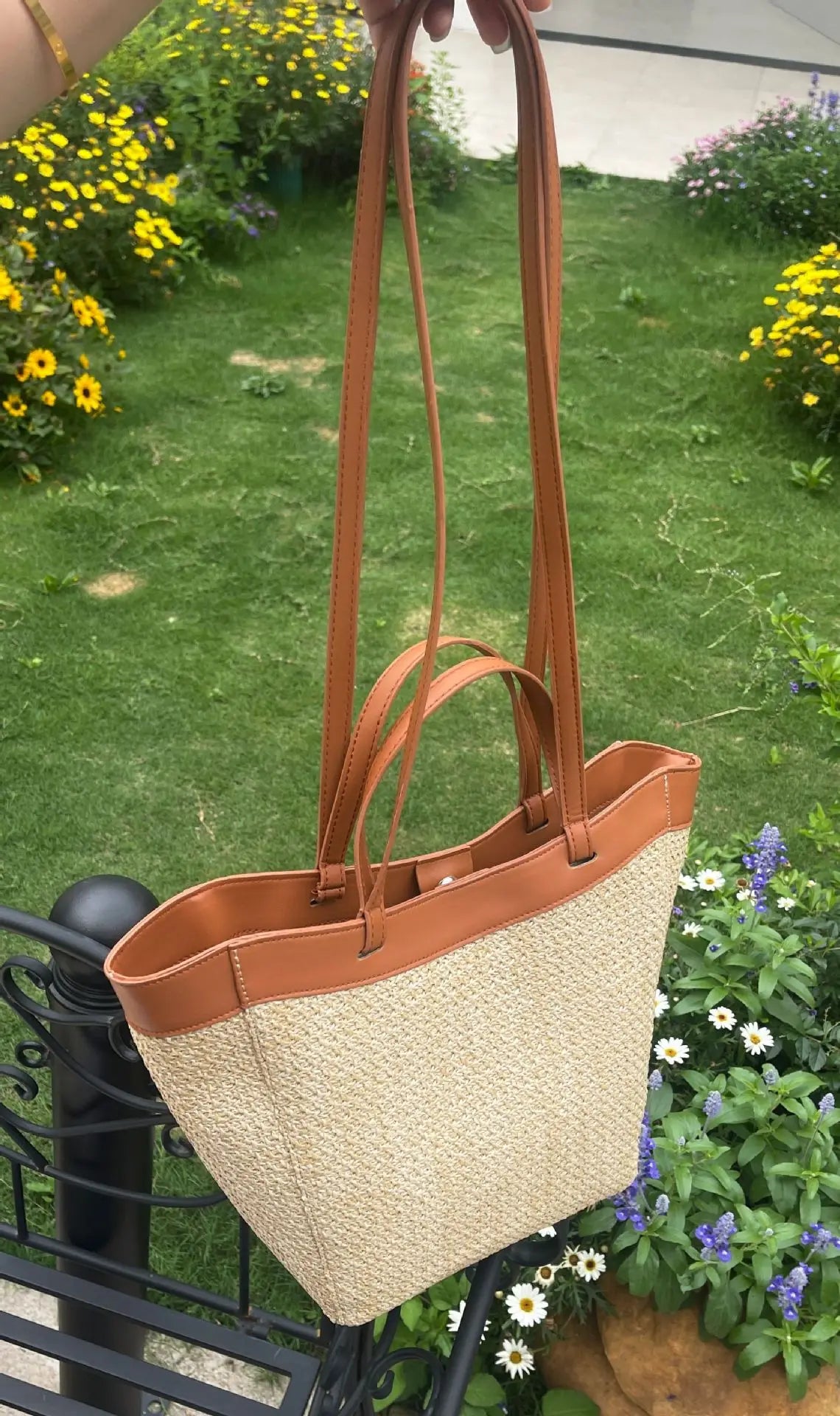 Summer Large Capacity Tote Bag Women Shoulder Bag Handmade Woven Bag Fresh Rural Handheld Grass Woven Women Bag