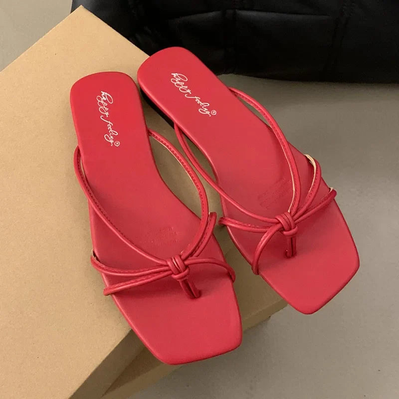 Red Summer Women Slippers Fashion Women's Narrow Band Flat Flip Flop Shoes Ladies Casual Outdoor Beach Slides Sandalias Muj