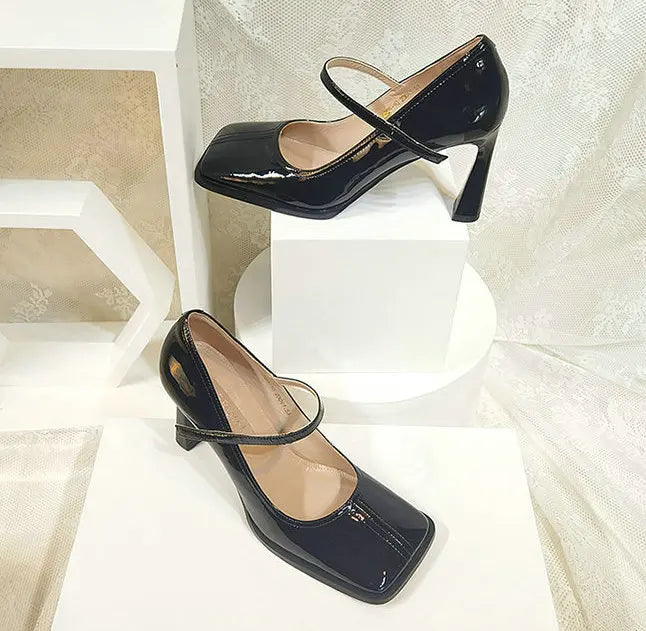 Luxury Square Toe Women Pumps Designer Sandals High Heels Summer Ankle Strap Party Shoes Star Style Wedding Prom Shoes