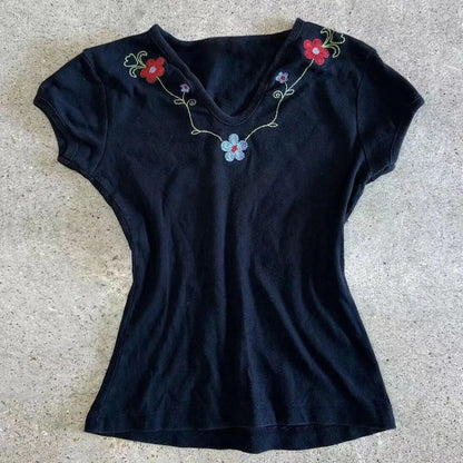 Vintage Style of Embroidered Flowers Y2K Summer New Slim Short-sleeved T-shirt Female V-neck Small Waist Top Street Clothes