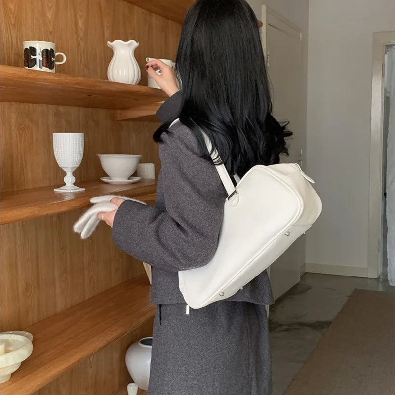 Soft PU Leather Shoulder Bags Women New Winter Fashion Retro Large Capacity Underarm Bag Trend Simple Tote Bag Handbags