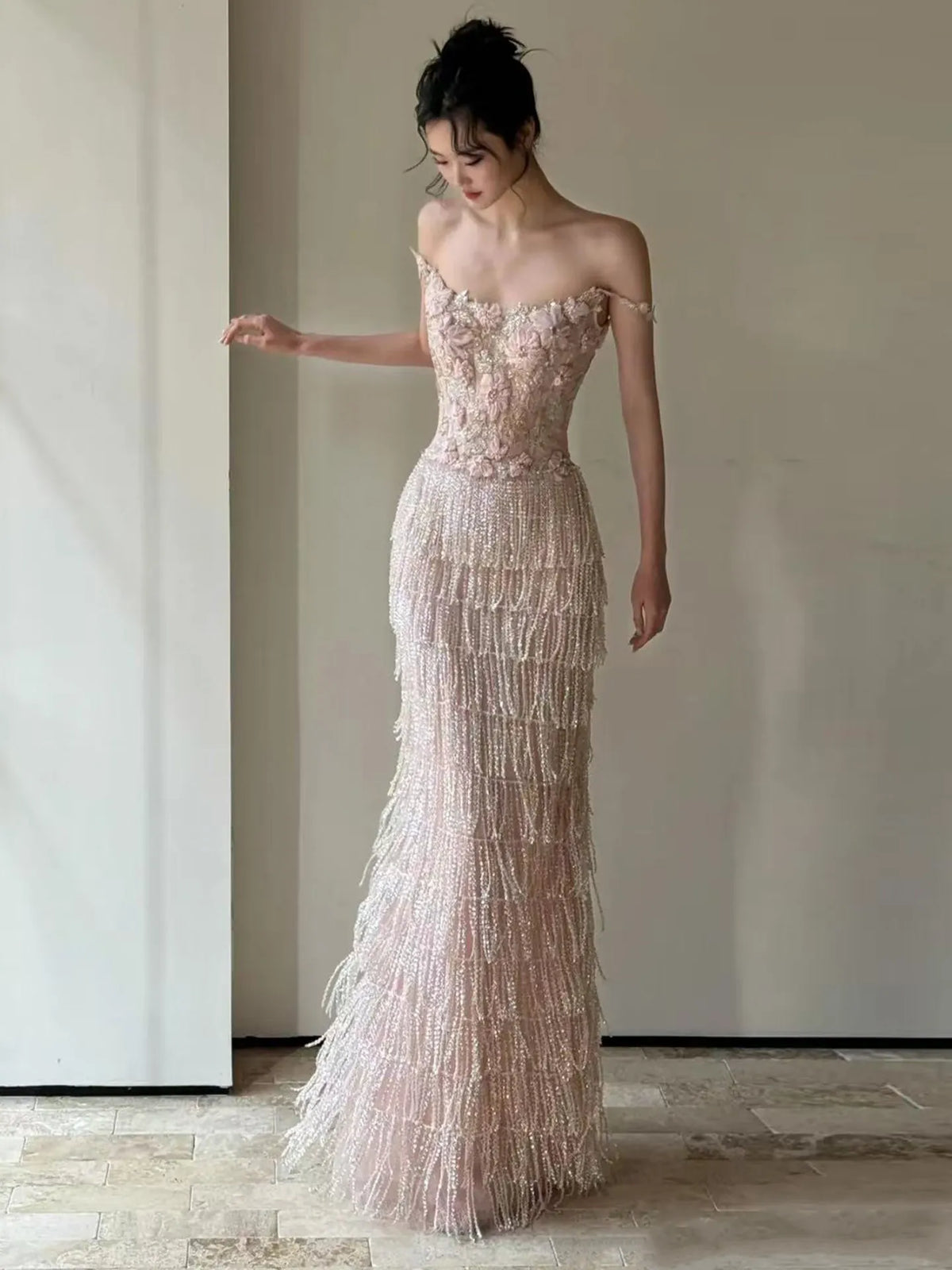 Elegant Heavy Work Evening Dress for Women with Fringe Strap Welcome Wedding Banquet Hostess Engagement Dress