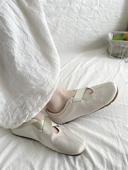 New Women's Ballet Slippers Pink Soft Sole Shallow Heel Round Head Fiberglass Fabric Retro Style Low Heel