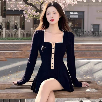 New Spring Autumn Square Neck Black Knit Dress Fashion Design Single-Breasted Long Sleeve Knitted Pleated Dresses For Women