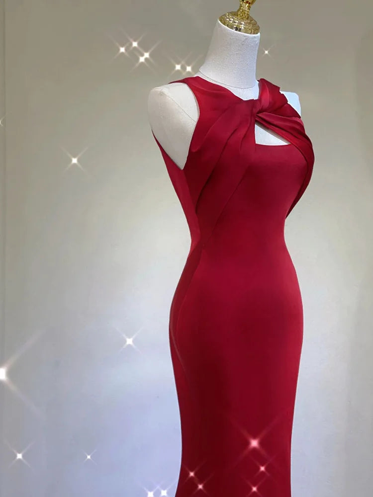 Wine Red Senior Bridesmaid Dresses A Line Mermaid Backless Floor Females Halter Sleeveless Wedding Party Evening Gowns New