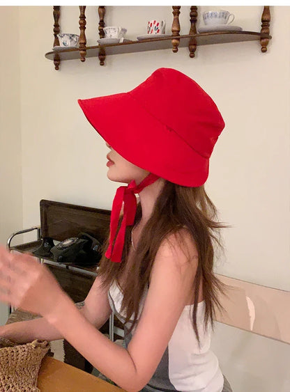 Korean Retro Red Strap Bucket Hats Summer Travel Versatile Sunscreen Show Face Small Sweet Beautiful Women's Caps