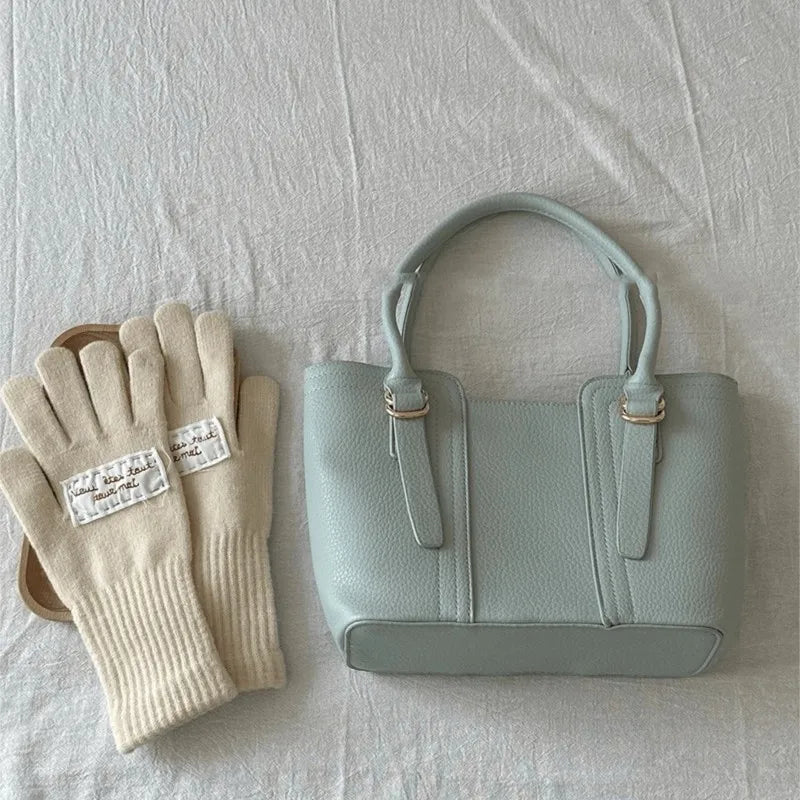 Mint Green Simple Large Capacity Shoulder Bag Women 2025 New Spring Summer Tote Bag Ladies Versatile Fashionable Handbag