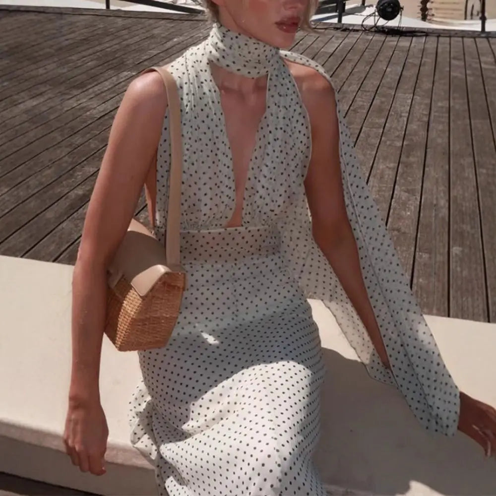 Spring and Summer New Halter Polka Dot Neck Temperament Long Dress Banquet Fashion Dress