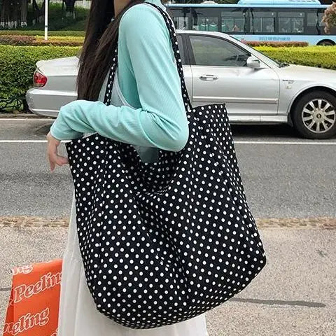 Korean Retro Polka Dot Tote Bag for Female College Students Versatile Class Large Capacity Portable Shoulder Bags