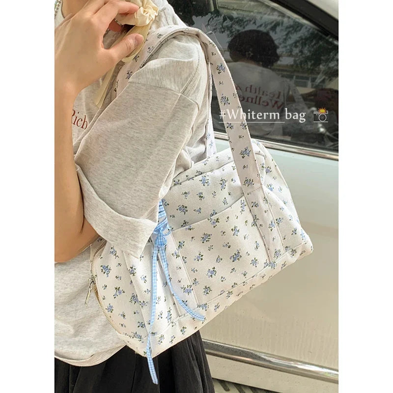 Large Capacity Canvas Bags for Women's Korean Fashion Summer Floral Shoulder Versatile Commuting Underarm Bag